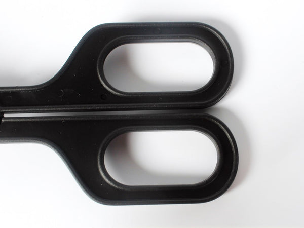 Abu I Pet Reptile Feeding Tools Plastic Tongs live insect clip for Reptile black